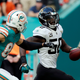 Illustration for article titled Jaguars Linebacker Telvin Smith Announces He Wont Play This Season